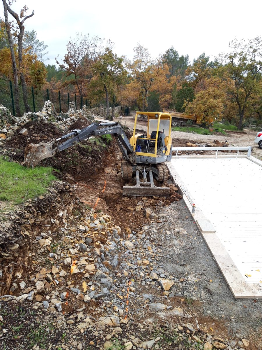 passage de piscine 1.60m. Chantier réalisé à Peynier en Novembre 2022